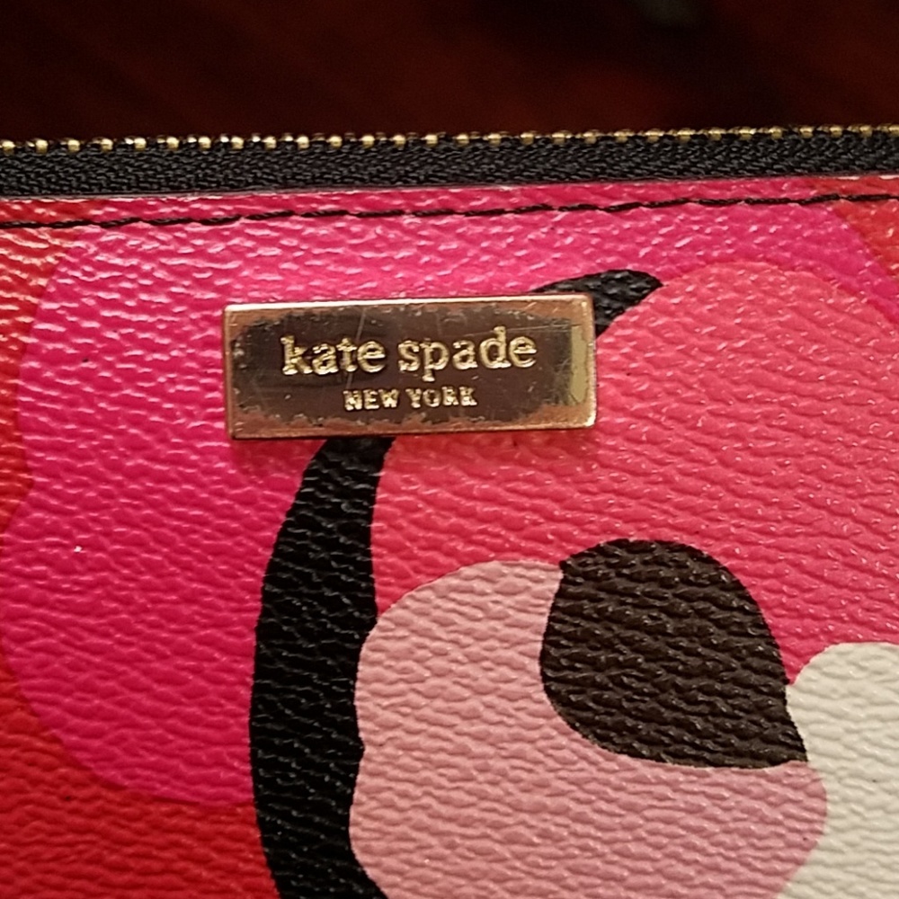 Kate Spade Wallet - Picture 3 of 6